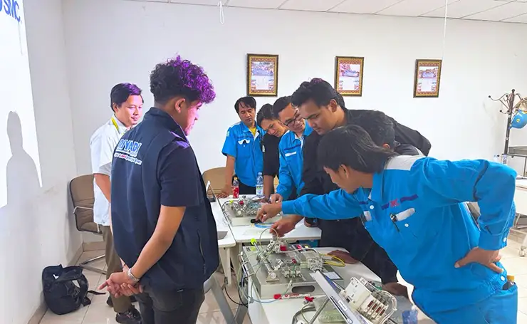 Training Produk SMC di PT ART PISTON INDONESIA