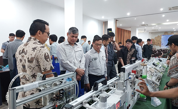 PT Sinar Mutiara Cakrabuana Menggelar Area Exhibition di Cilegon