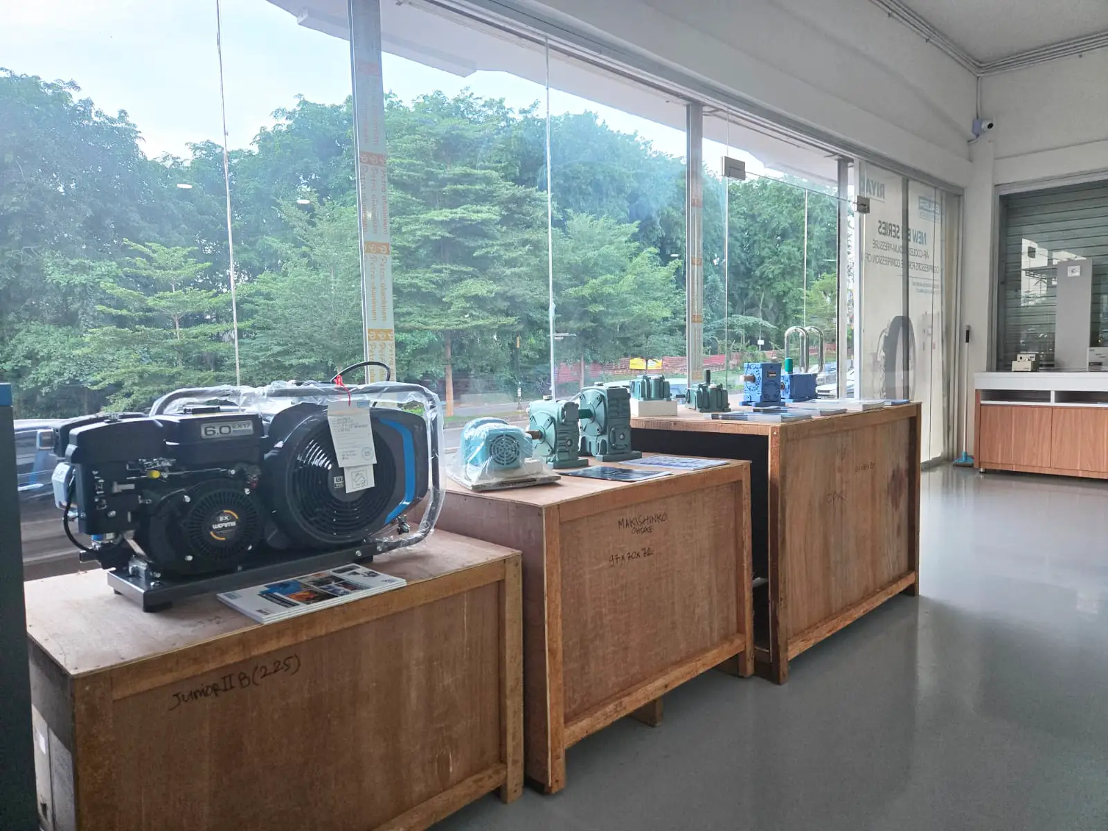 Batam Showroom 5