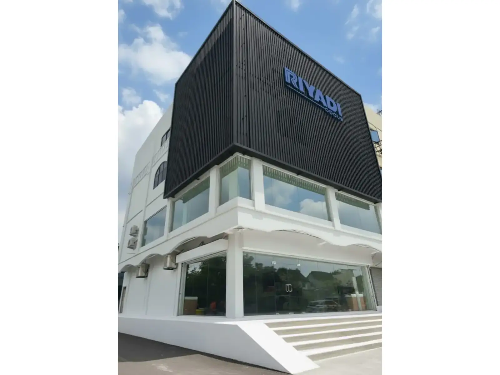 Batam Showroom